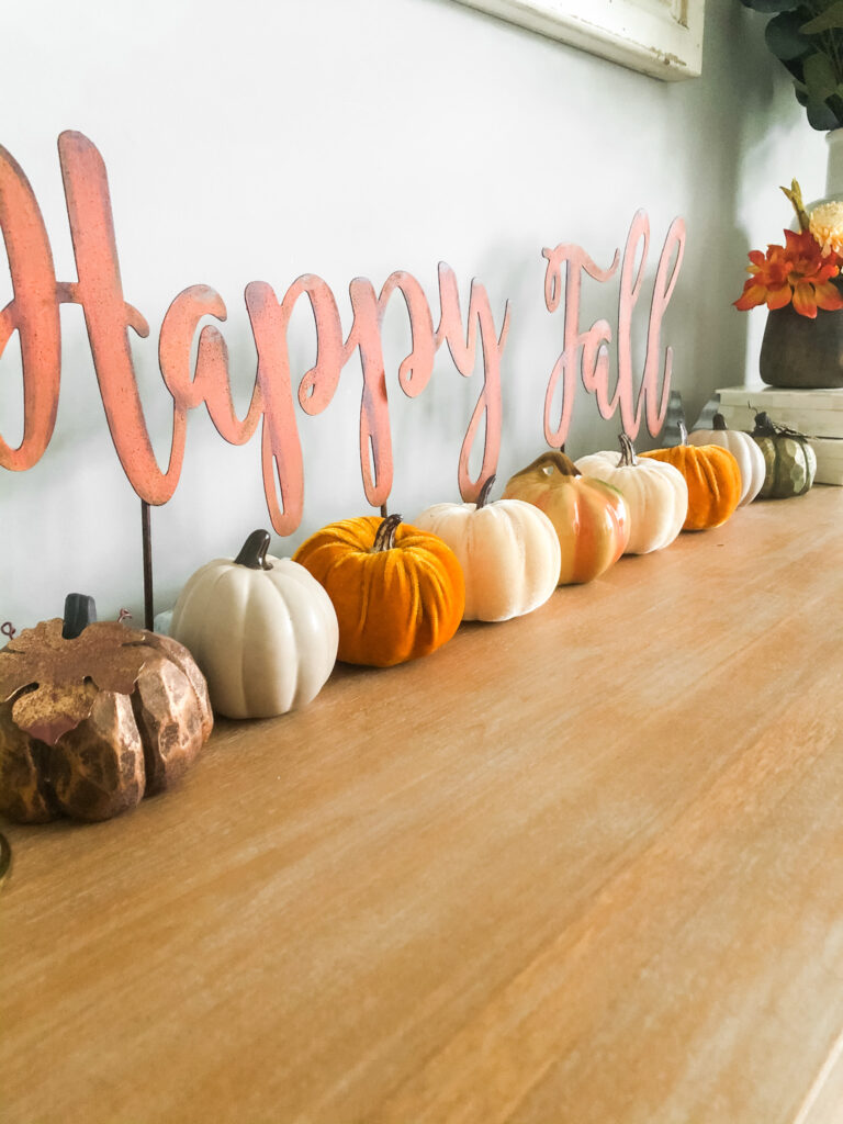 fall inspired console table styling 3